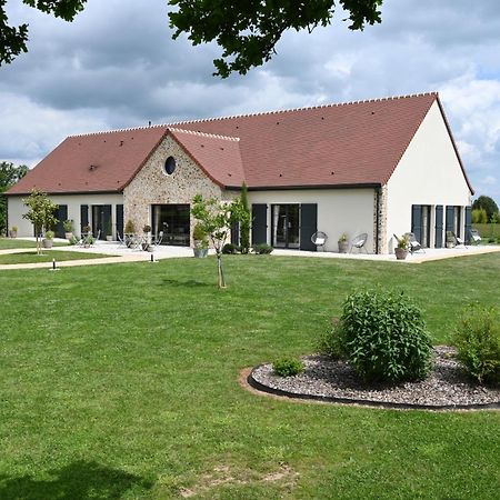 Aux 3 Forets Bizeneuille Exterior photo